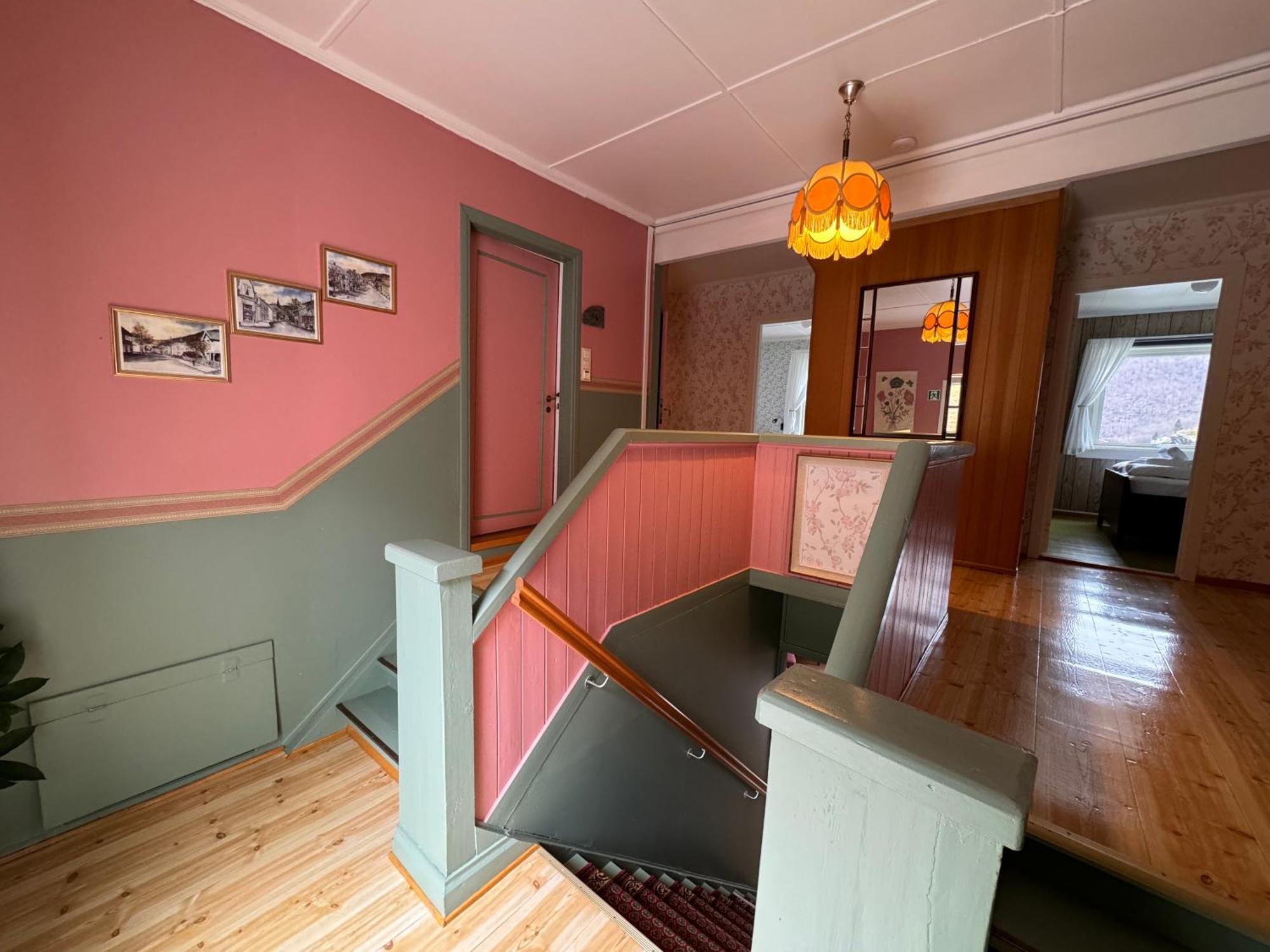 Svingen Guesthouse - Panoramic Fjord Views In Flåm Eksteriør bilde