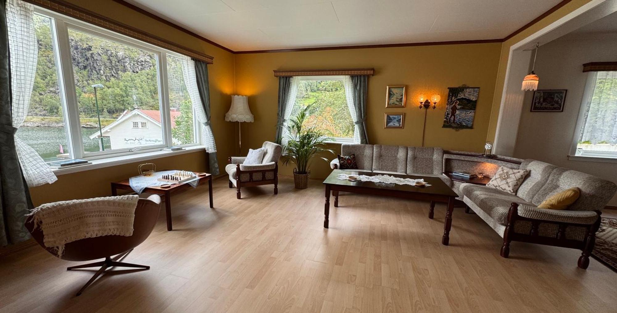 Svingen Guesthouse - Panoramic Fjord Views In Flåm Eksteriør bilde