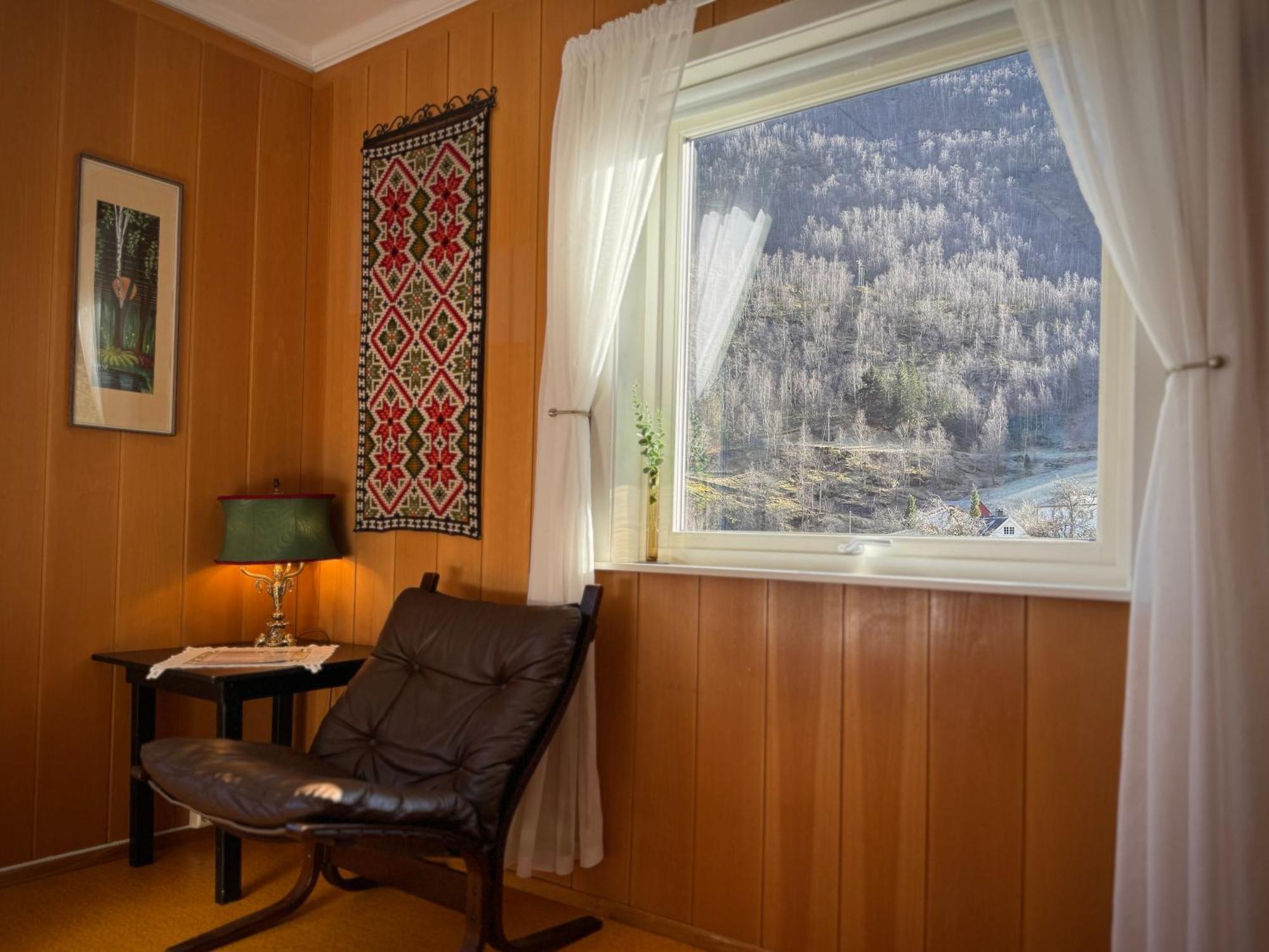 Svingen Guesthouse - Panoramic Fjord Views In Flåm Eksteriør bilde